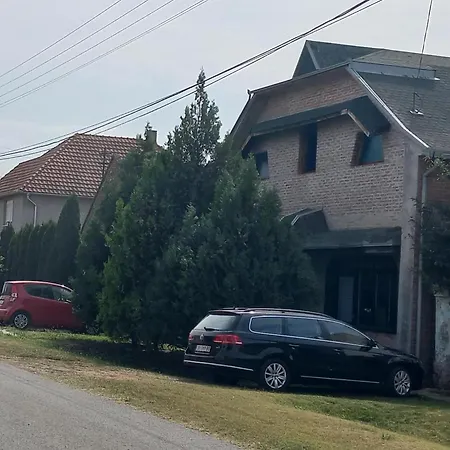 Kod Velikih Tuja Apartment Melenci Exterior photo
